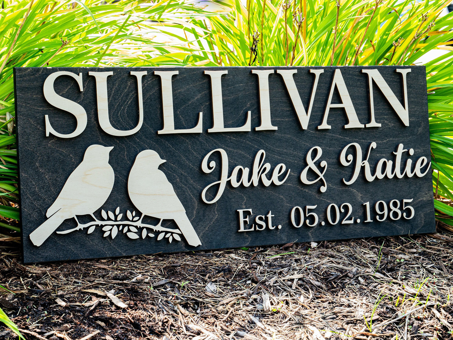 Love Birds Sign | Custom Couples Gift | Personalized Wedding Gift | Last Name Sign | Anniversary Gift | Mothers Day Gift 3D Mr and Mrs Sign