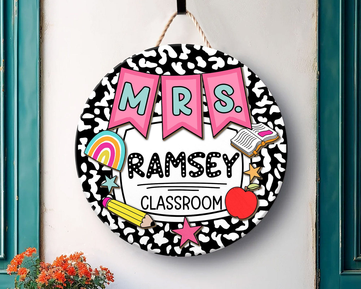 Personalized 3D Teacher Door Sign, Custom Teacher Door Sign, Teacher Appreciation Gift, Retro Teacher Door Hanger, Teacher Welcome Name Sign