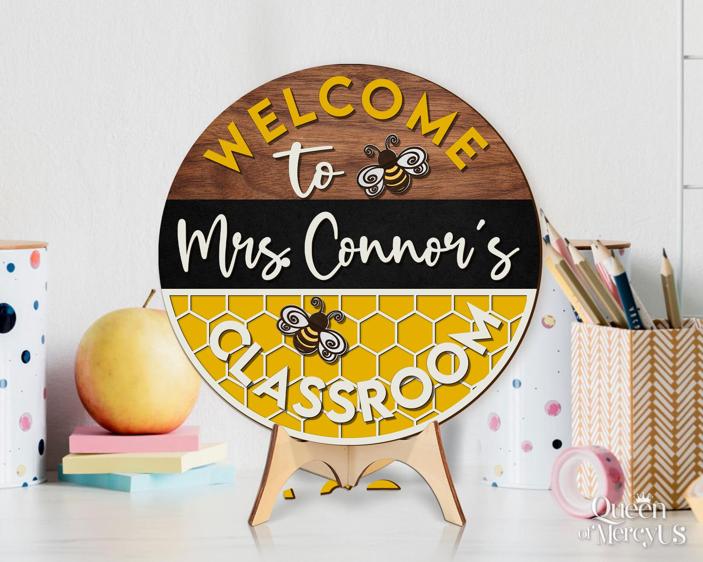 Custom Teacher Name Door Sign, Teacher Appreciation Gifts, Teacher Door Hanger, Bee Classroom Welcome Sign, Bee Hive Decor, Teacher's Day