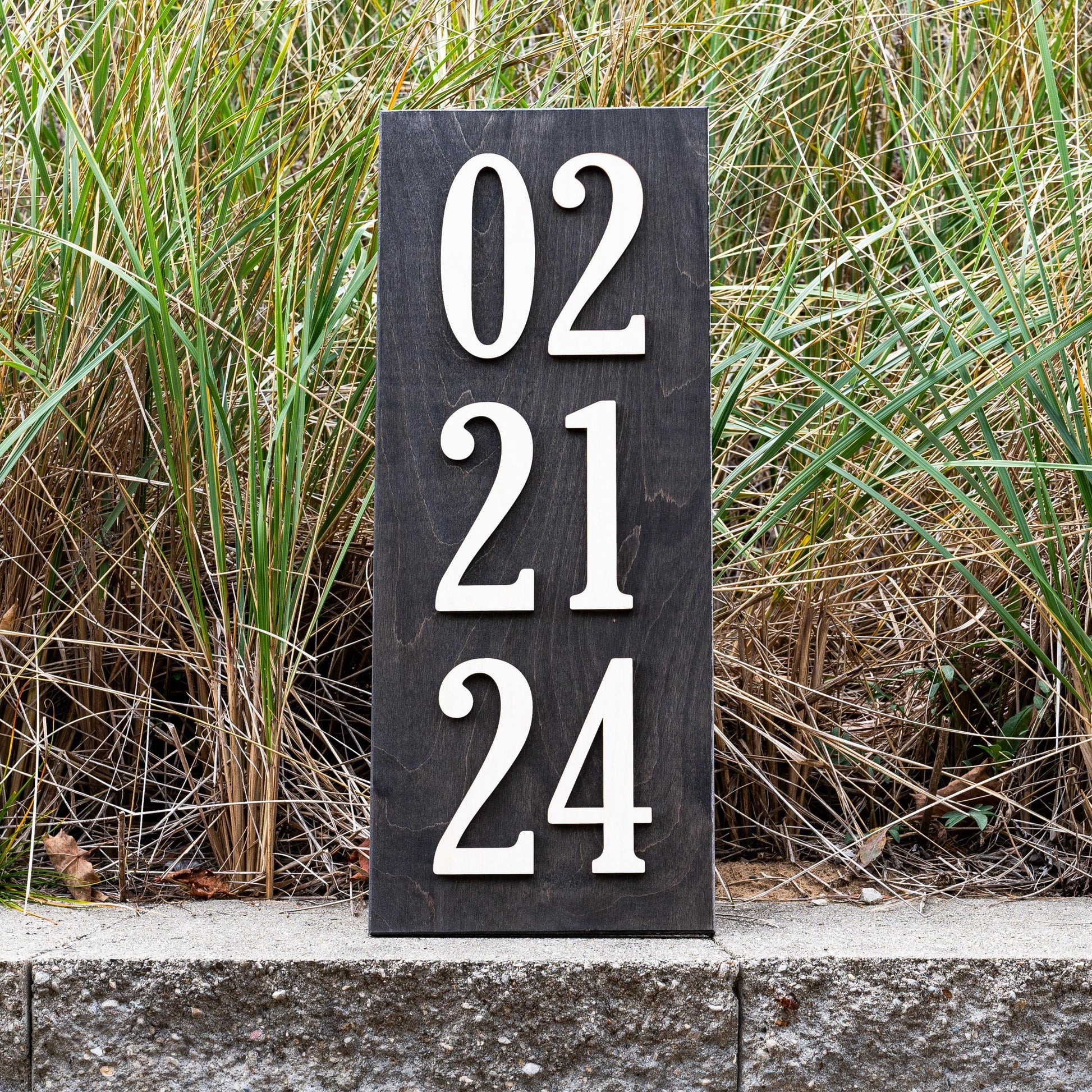 Vertical Custom Wood Established Date Sign Personalized Wedding Gift Wooden Anniversary Gift Wedding Sign Gift for Couple Newlywed Gift